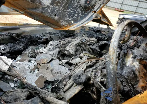 2008 Chevrolet Silverado C1500 from USA, damaged, VIN 2GCEC13CX81138833